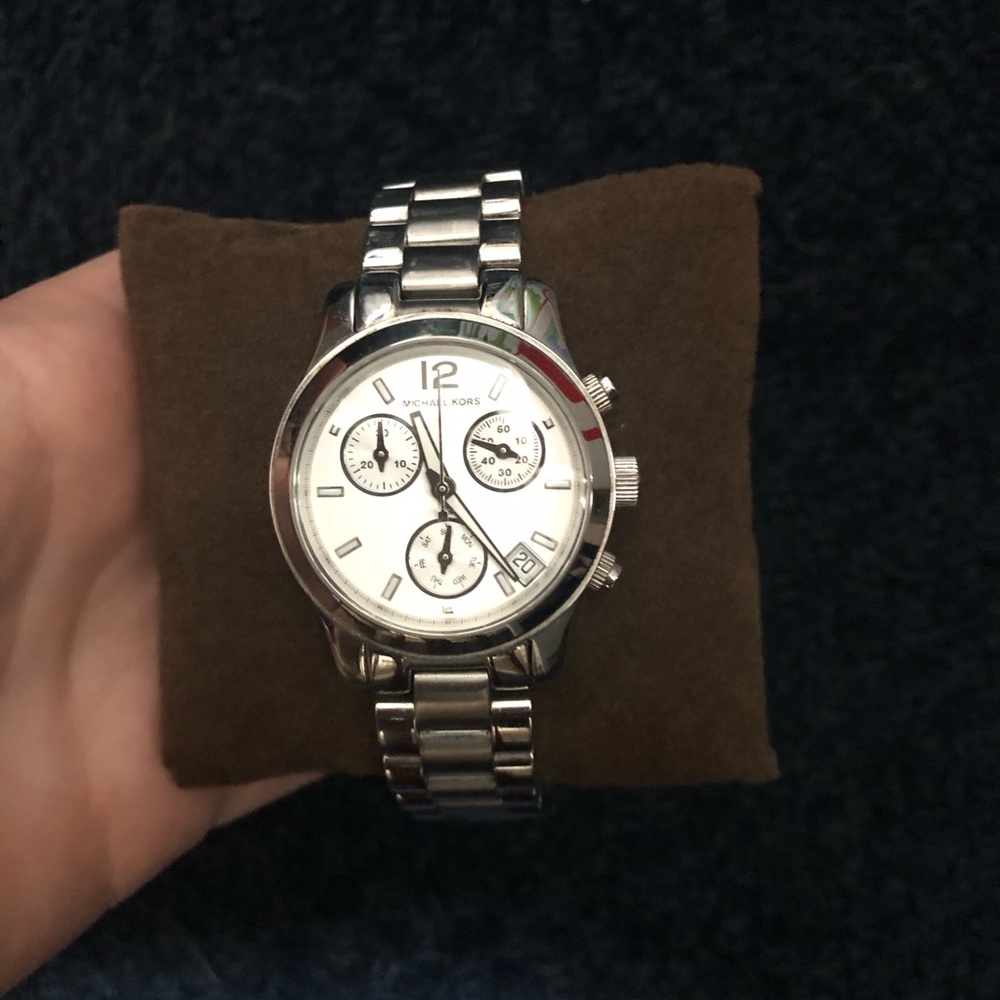 Michael Kors Watch - Picture 1 of 4